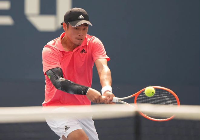 击冠军与稳 击冠军与稳